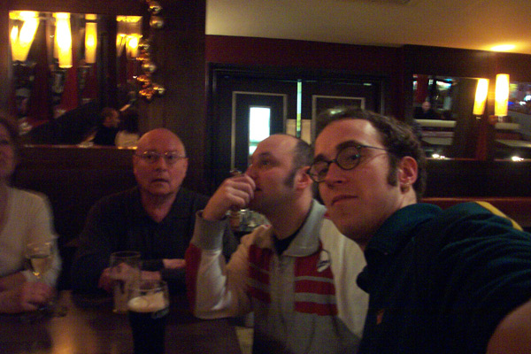 100_2959-bar